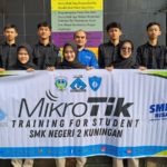 Langkah Nyata Mencetak Lulusan Kompeten, SMKN 2 Kuningan Sukses Gelar Sertifikasi Mikrotik Academy